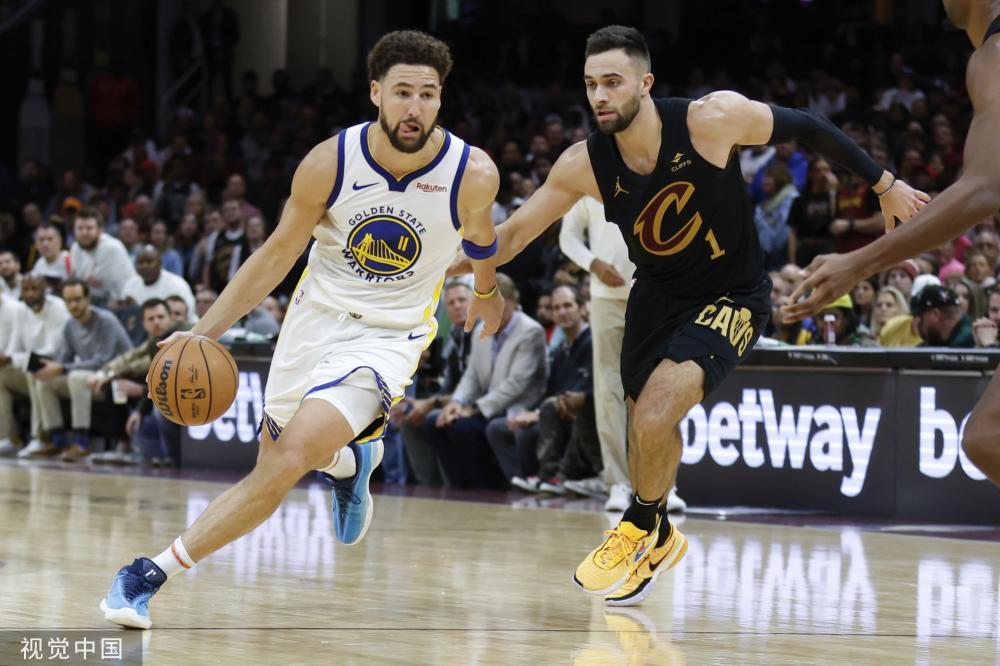 特别是在比 特别是在比